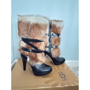 UGG Foxley Sheepskin Fur Heeled Platform Boots Black - size 9.5